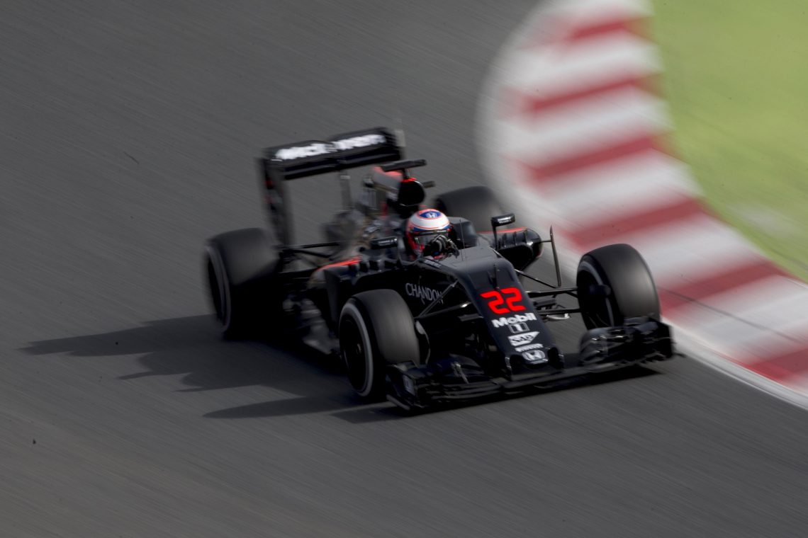 Button bo tekmoval v seriji Nascar