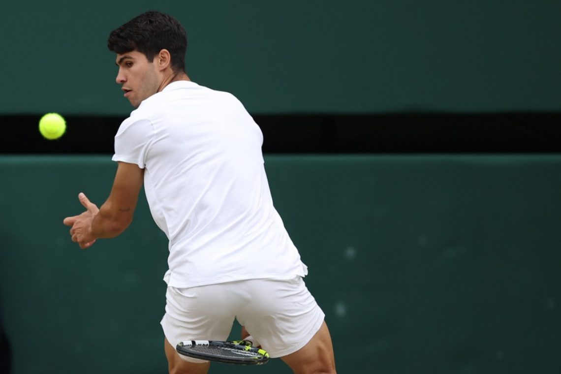 Branilec naslova Carlos Alcaraz prvi finalist Wimbledona