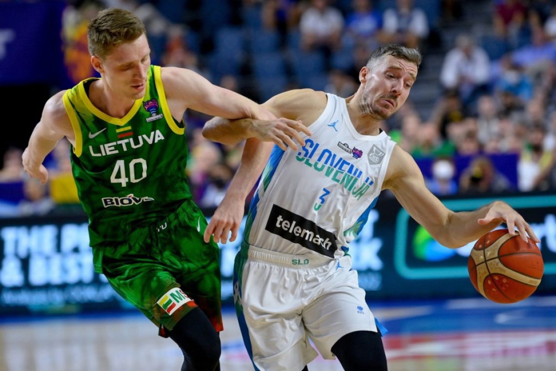 Košarkarska zveza Slovenije upokojila Dragićev dres