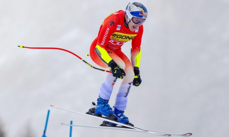 Čater s številko 42 do petega mesta na smuku v Val Gardeni