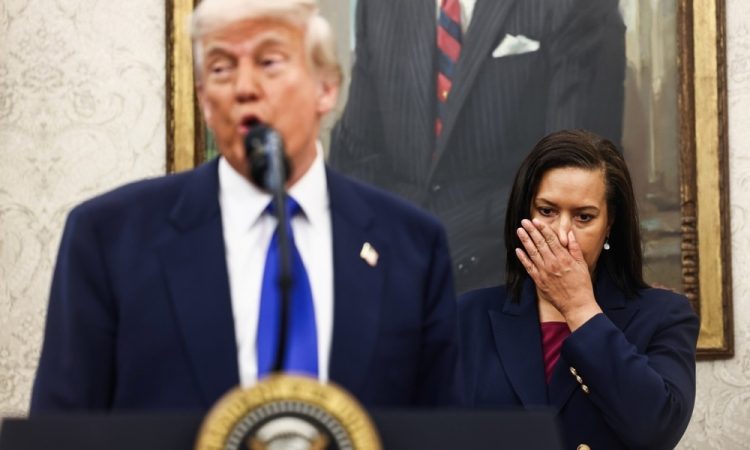 Trump bi rad z Erdoganom končal vojno v Ukrajini