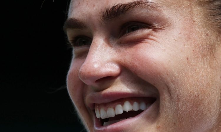 Sabalenka na vrhu WTA pred Wimbledonom, Erjavec in Juvan v glavnem žrebu