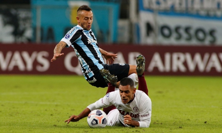 Rafinha pri 39 letih končal kariero