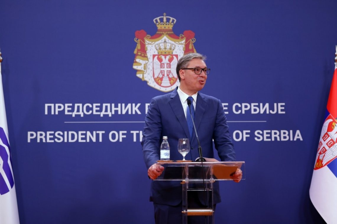 Vučić sklical nujno sejo Sveta za nacionalno varnost, domnevno aretiran nekdanji minister