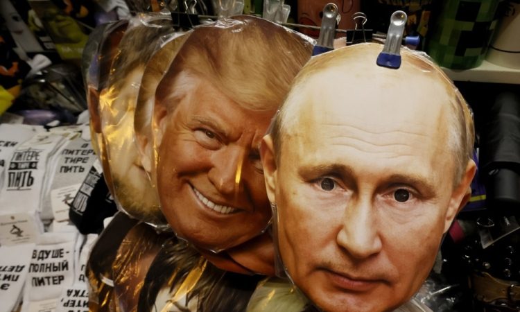 Trump in Putin se bosta prihodnji teden srečala na Aljaski, Zelenski proti ozemeljskim koncesijam