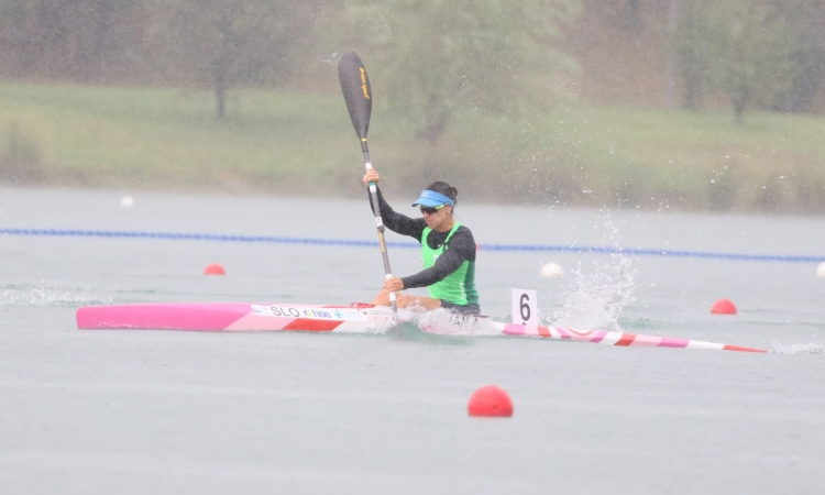 Anja Osterman srebrna na svetovnem prvenstvu v Milanu v sprintu na mirnih vodah