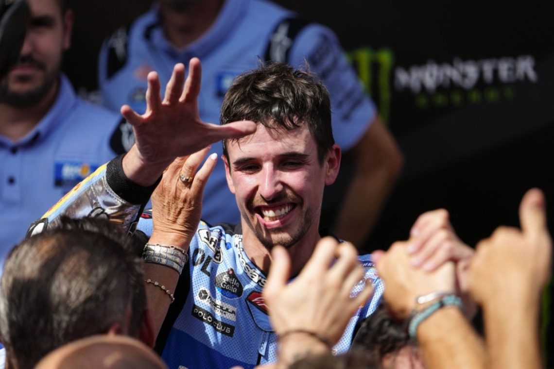 Alex Marquez v Barceloni premagal Marca Marqueza
