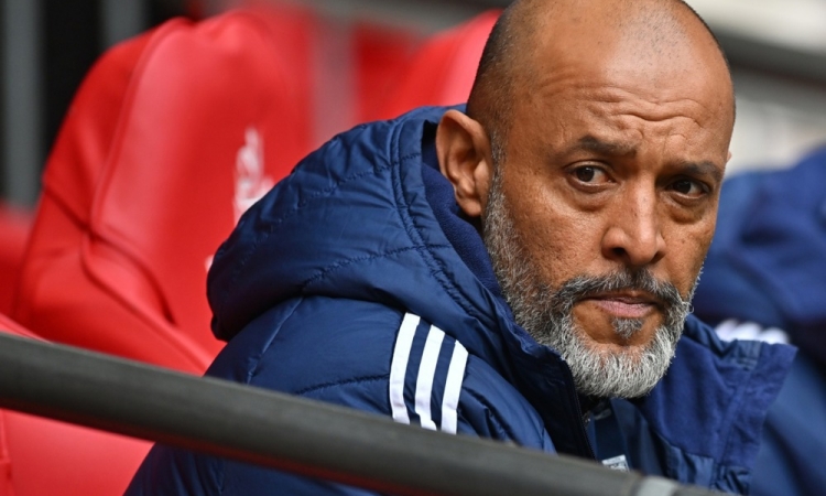 Nottingham Forest se je razšel s trenerjem Espiritom Santom