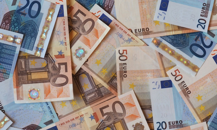 SDH v Sklad za obnovo nakazal 84,7 milijona evrov bilančnega dobička