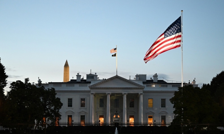 Trump v Beli hiši gradi novo plesno dvorano