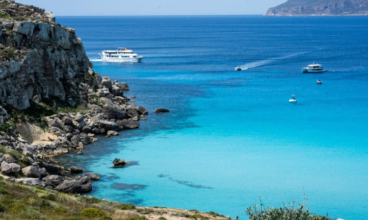 Italijansko sodišče ustavilo načrt za most med Sicilijo in celino