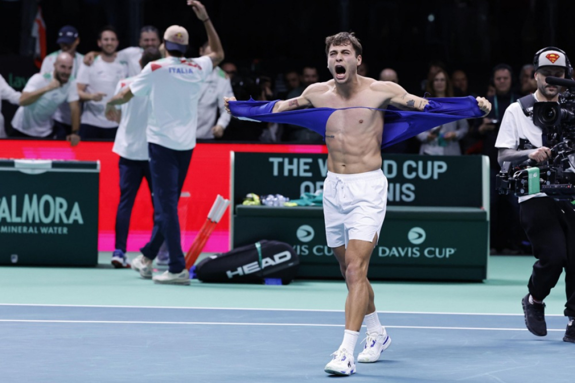 Italijani prvi finalisti Davisovega pokala