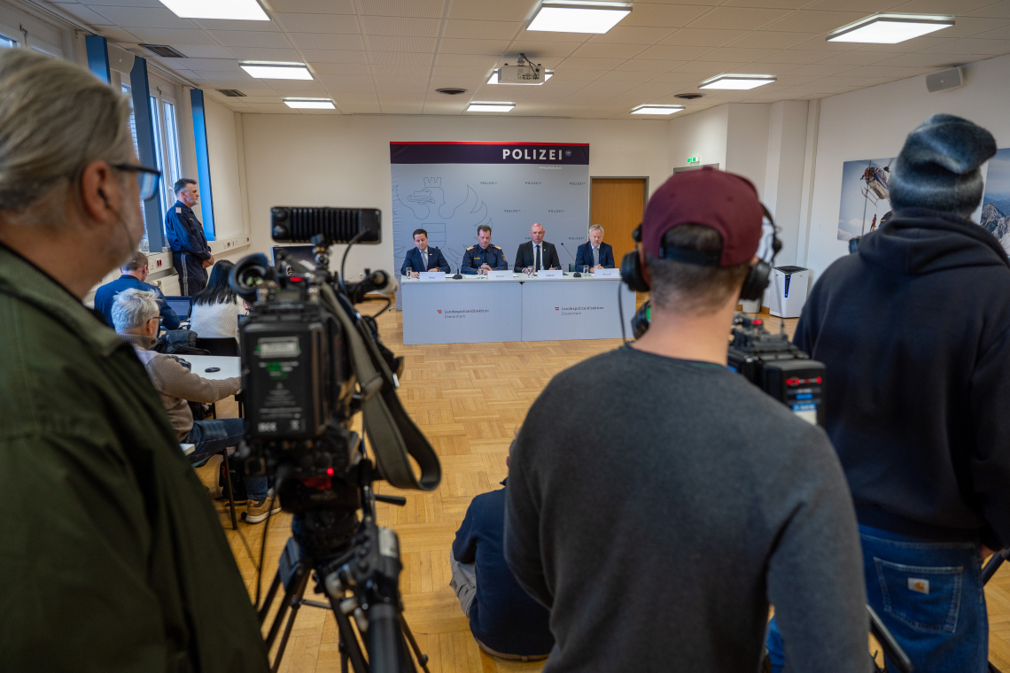 Mariborski policisti pojasnili redosled dogodkov pri iskanju Avstrijke