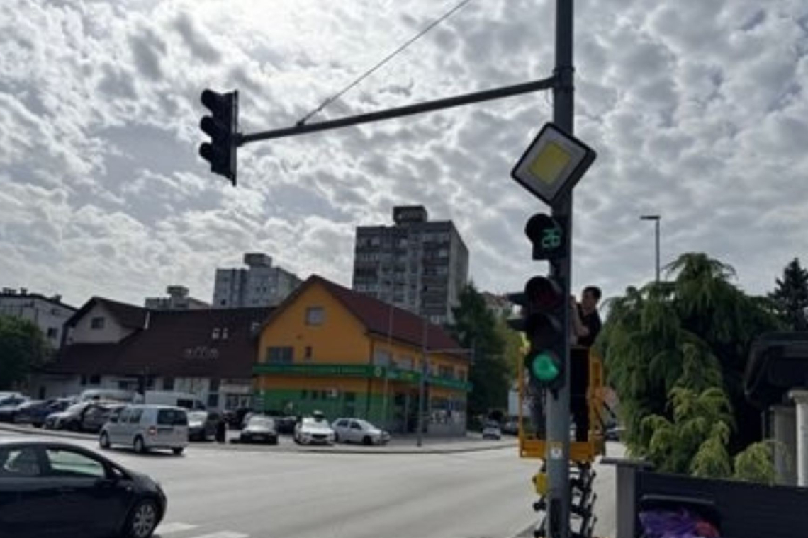 Velenje krepi digitalno spremljanje prometa in zraka