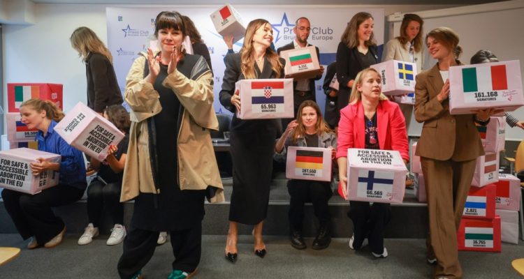 Evropski parlament podprl pobudo My Voice, My Choice za varen in dostopen splav
