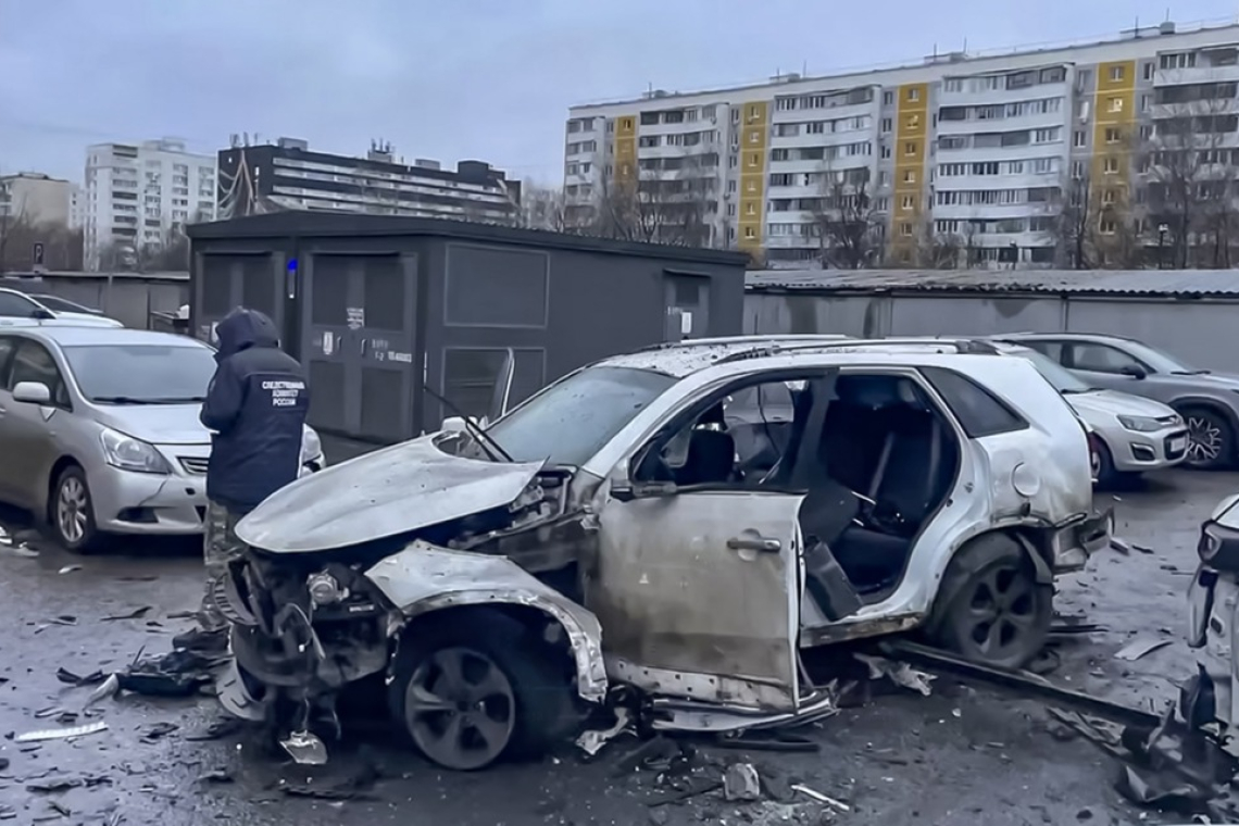 V eksploziji avtomobila v Moskvi umrl ruski general Fanil Sarvarov