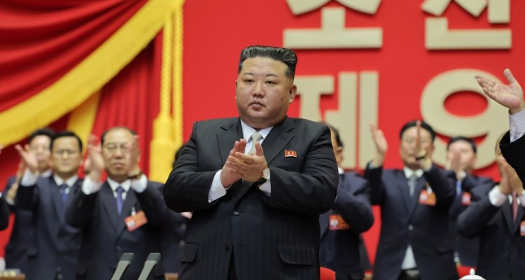 Kim Jong-un znova potrjen na čelo Delavske stranke