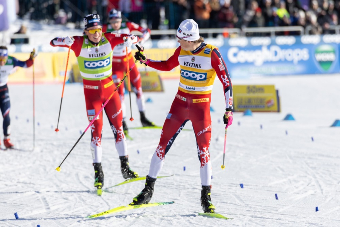 Norvežan Klaebo in Švedinja Sundling najboljša v sprintu na Finskem