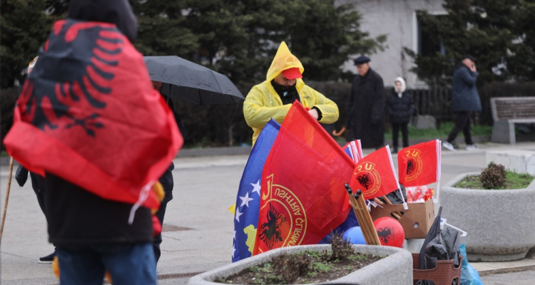 Ustavno sodišče na Kosovu razveljavilo odlok o razpustitvi parlamenta 