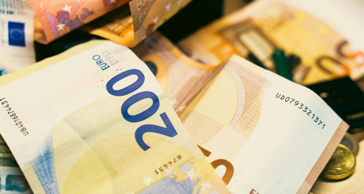 OTP banka lastniku namenja več kot 190 milijonov evrov dividend